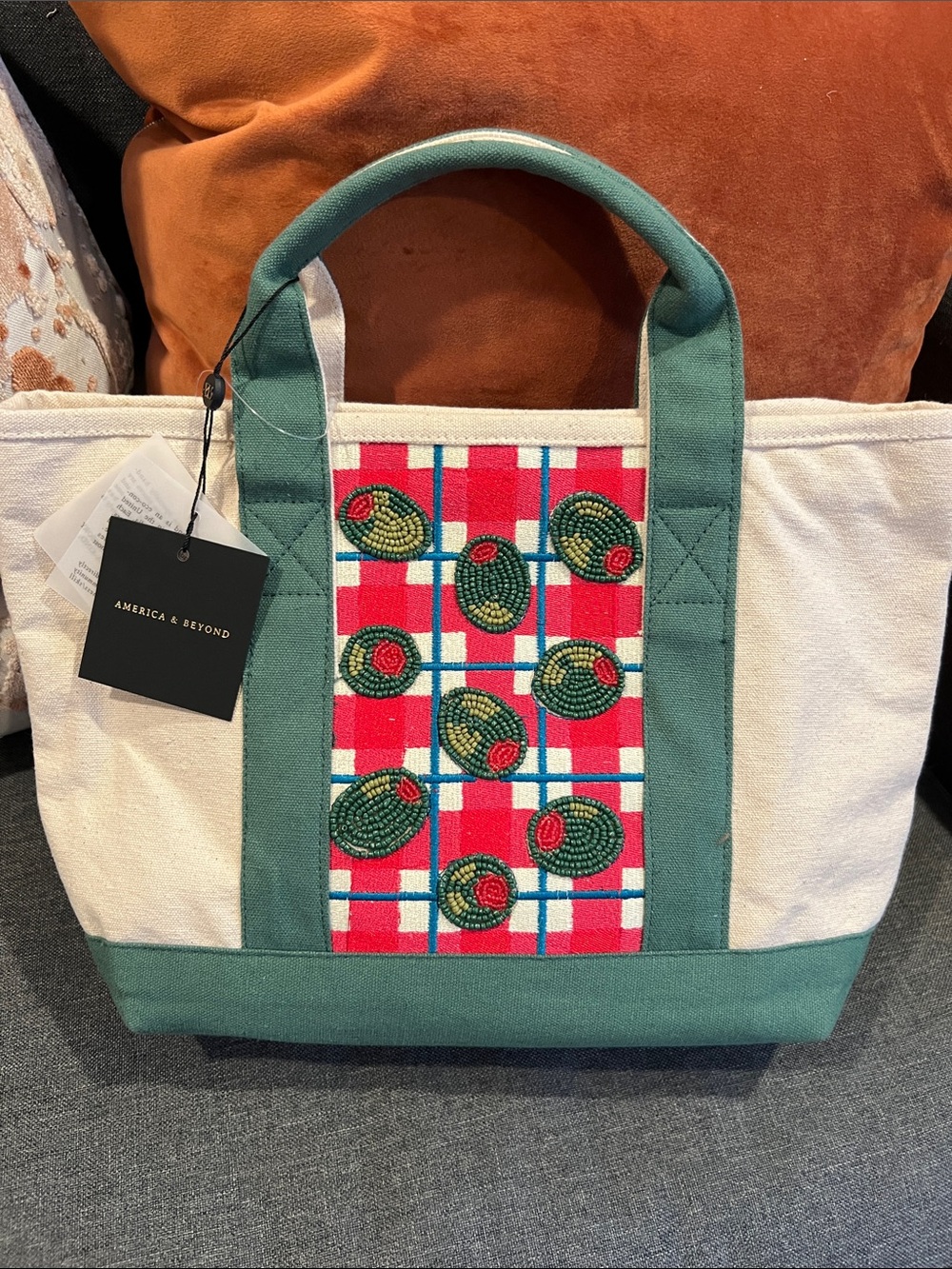 Canvas Tote with beaded olives
